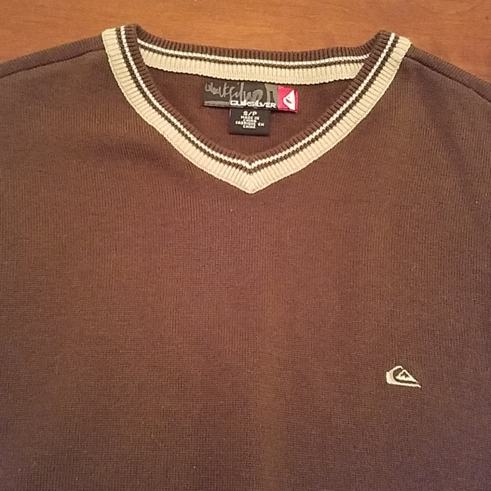 Quicksilver Small Sweater - Picture 2 of 5